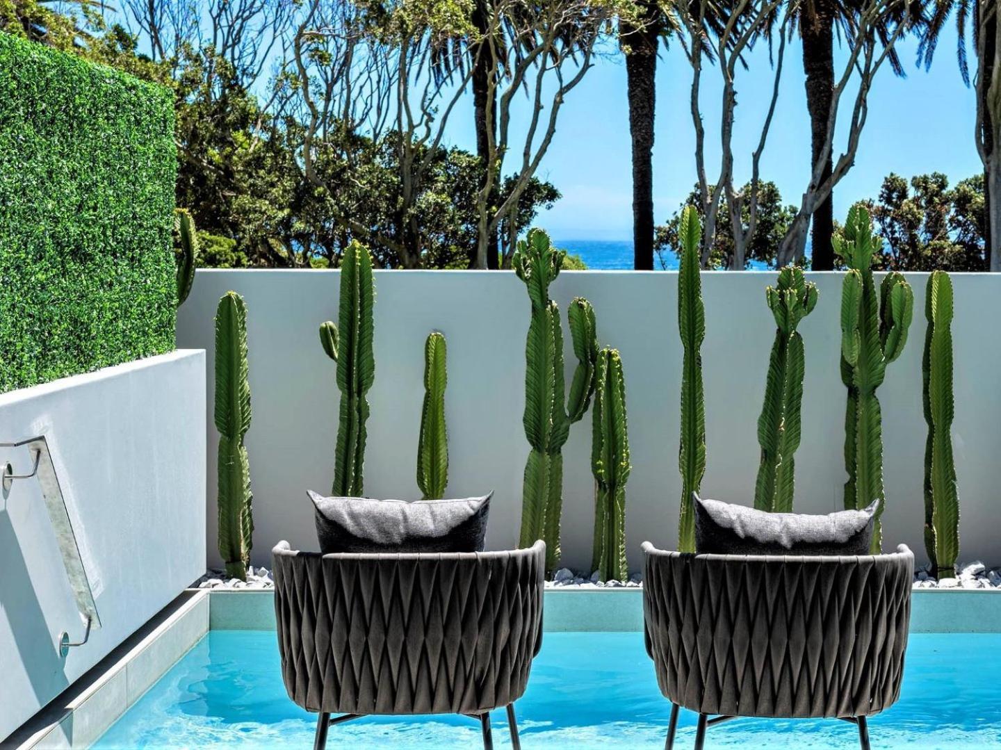 South Beach Camps Bay Boutique Hotel Ciudad del Cabo Exterior foto The pool at the home of Australian fashion designer Carla Zampatti