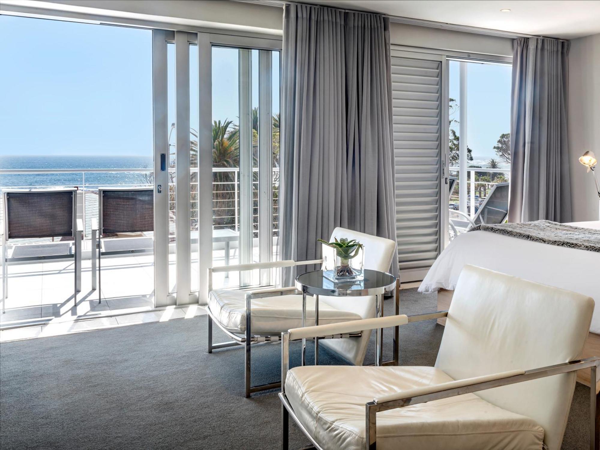 South Beach Camps Bay Boutique Hotel Ciudad del Cabo Exterior foto A suite at the Cape Town Protea Hotel