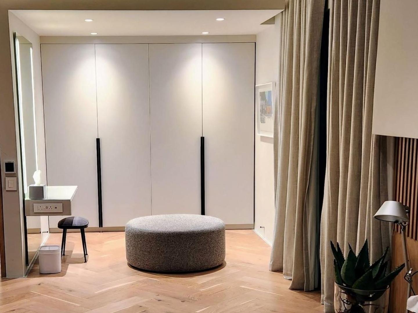 South Beach Camps Bay Boutique Hotel Ciudad del Cabo Exterior foto A walk-in wardrobe
