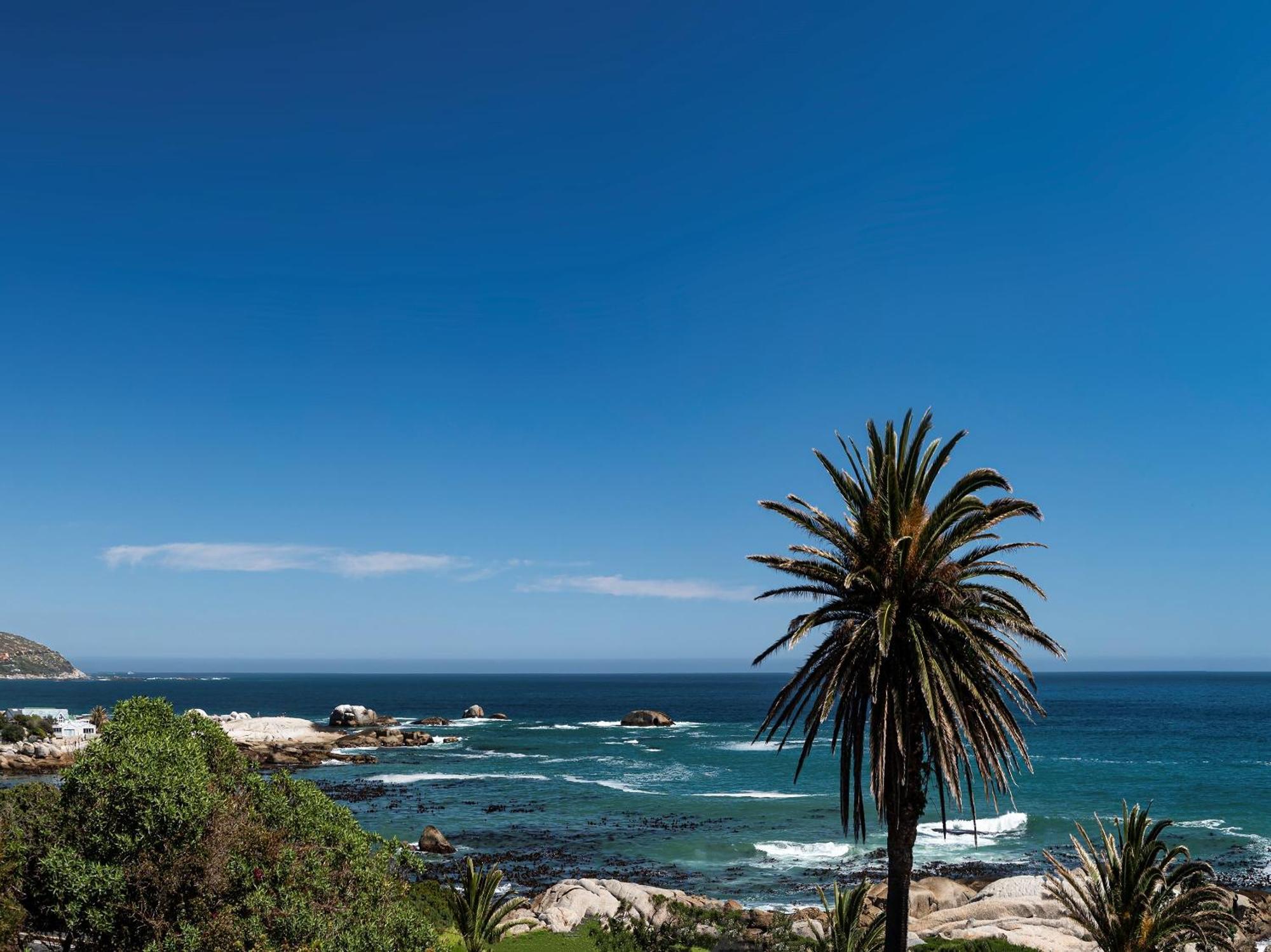 South Beach Camps Bay Boutique Hotel Ciudad del Cabo Habitación foto View of Hout Bay